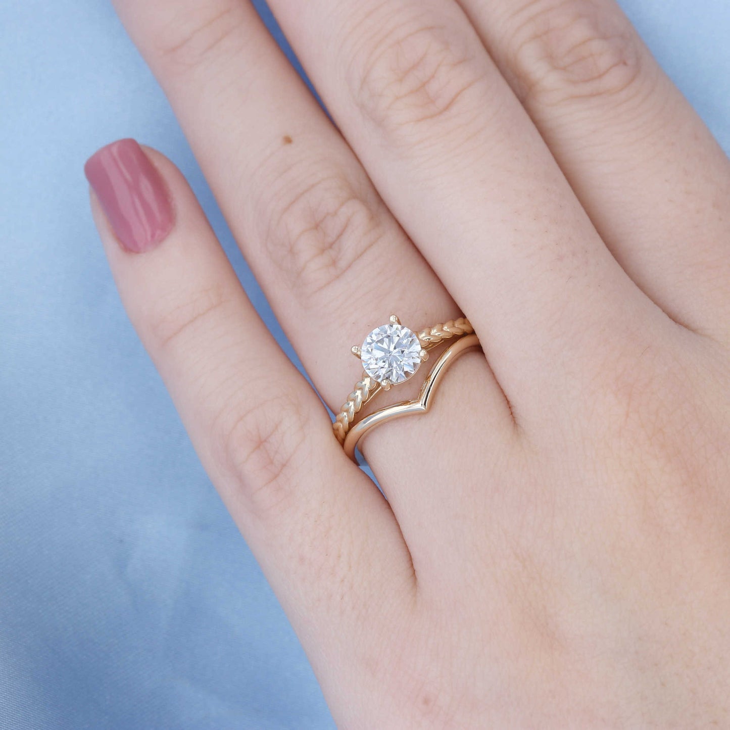 Yellow Gold Chevron Contour Band