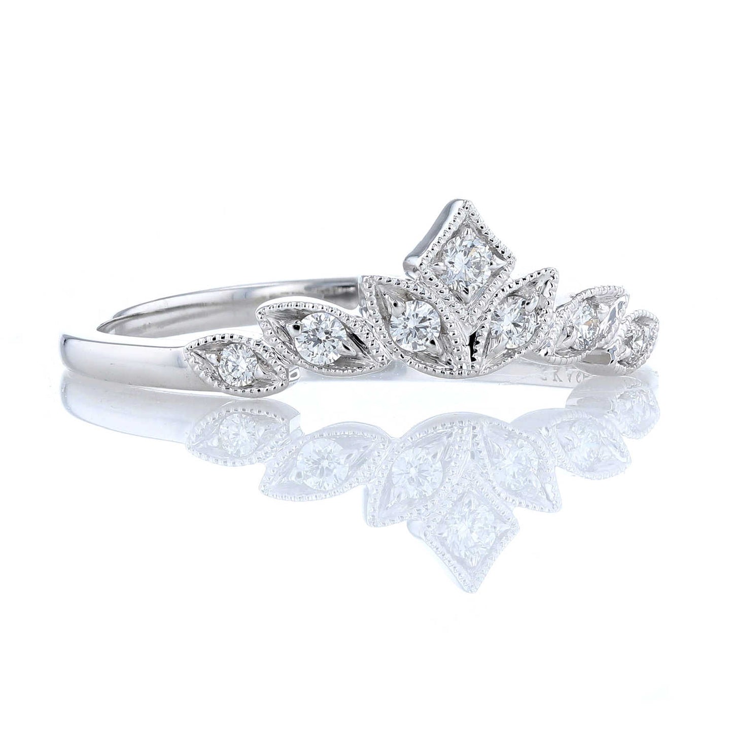 Diamond Milgrain Contour Band