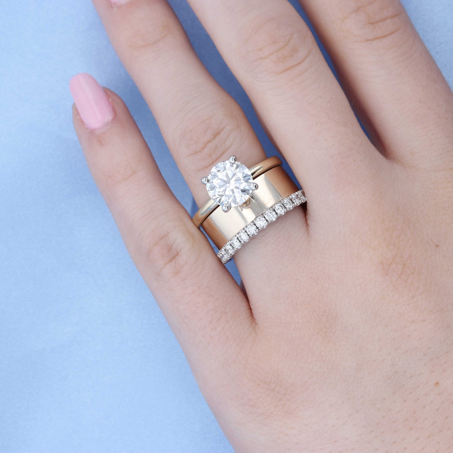 Round Diamond Solitaire Wedding Ring Set