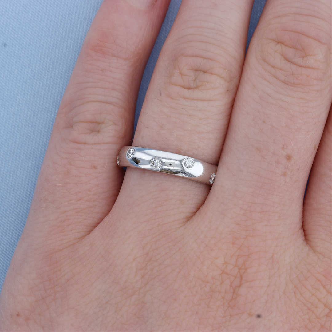Inlaid Diamond Constellation Band