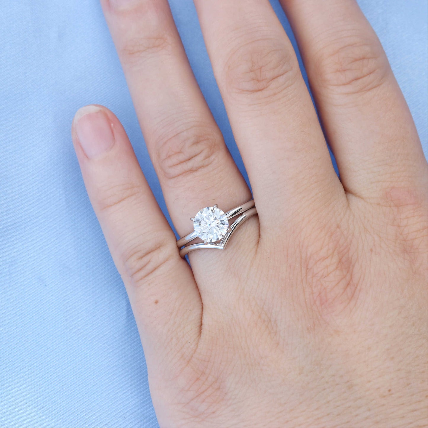 White Gold Chevron Band