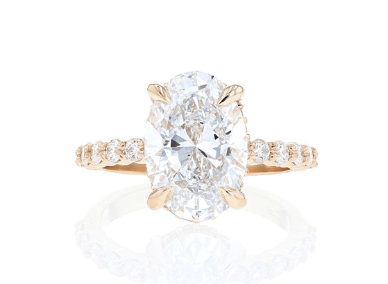 Elegant Oval Diamond Engagement Ring