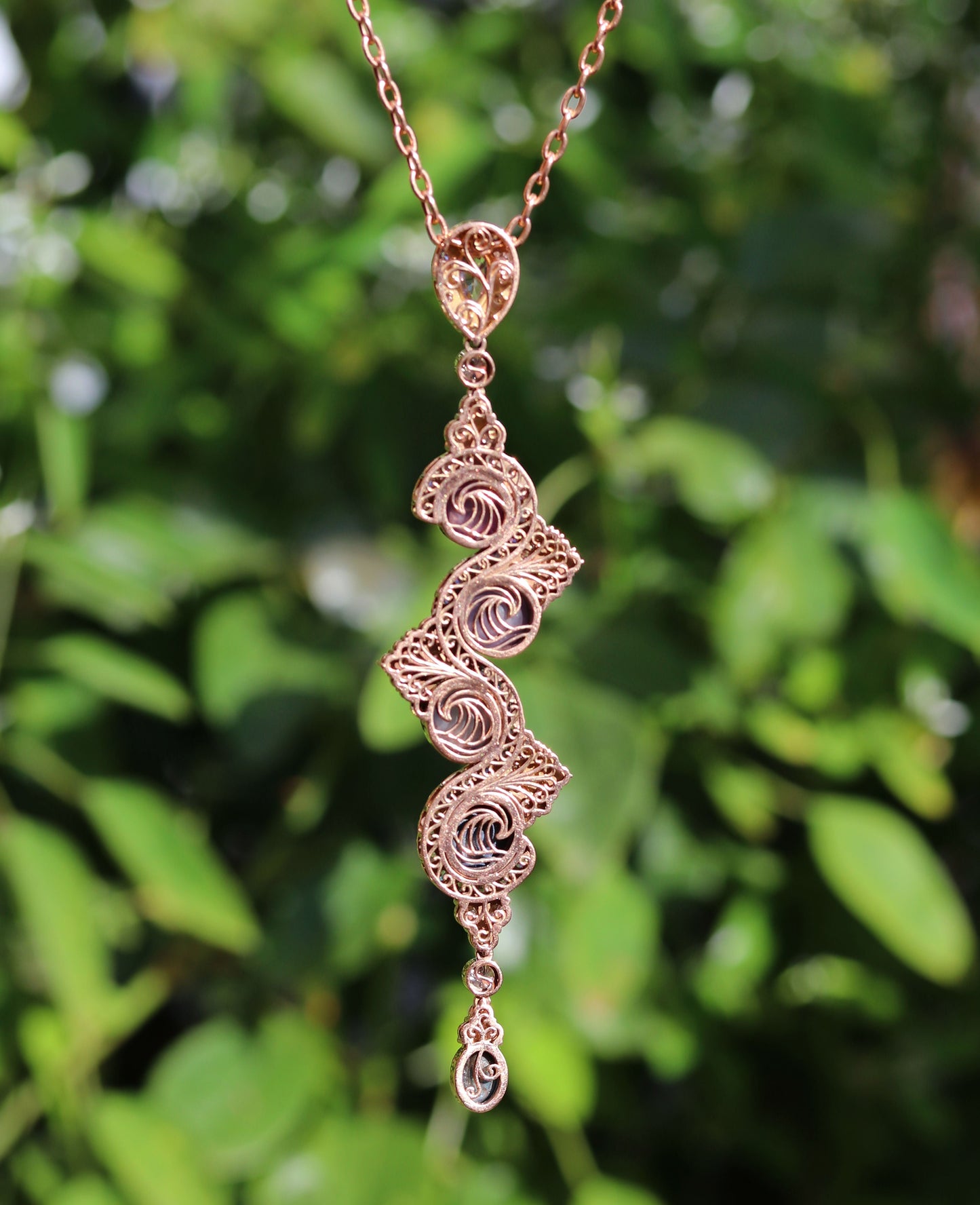 Graduated Star Sapphire Pendant