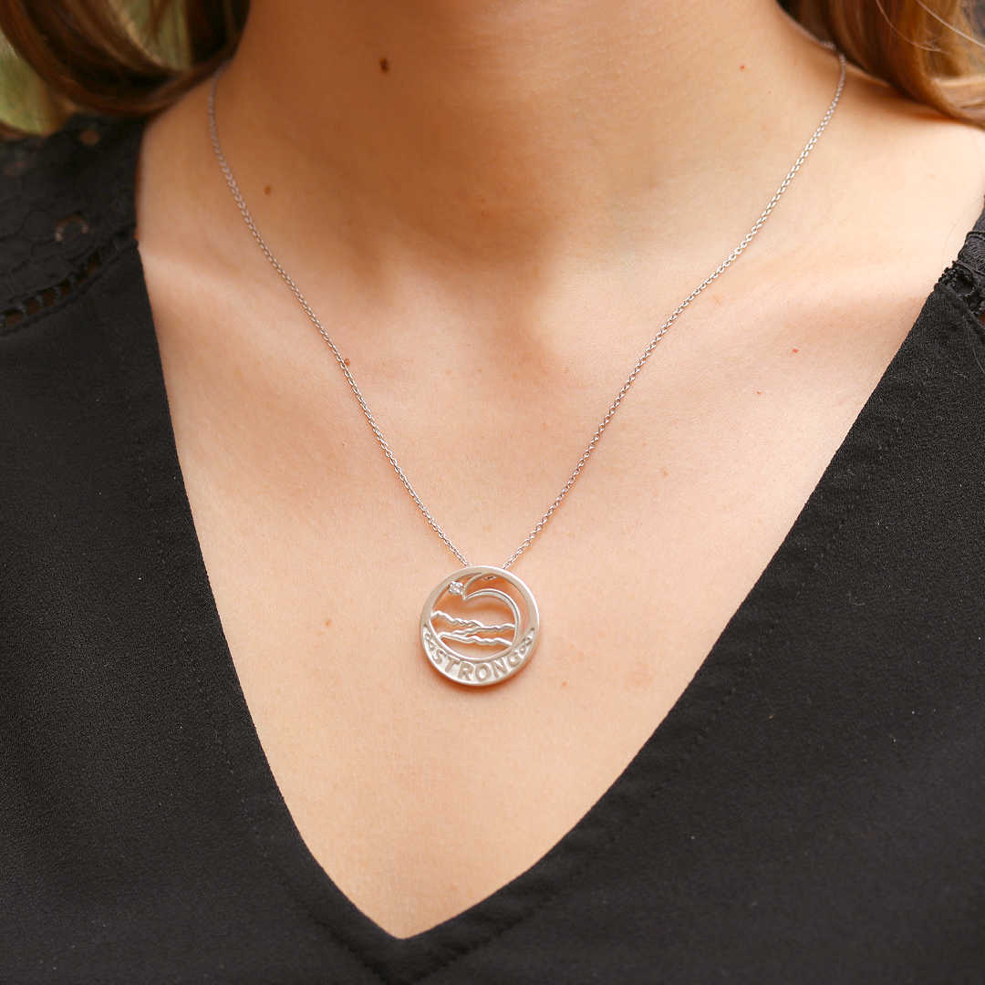 Socal Strong Diamond Necklace