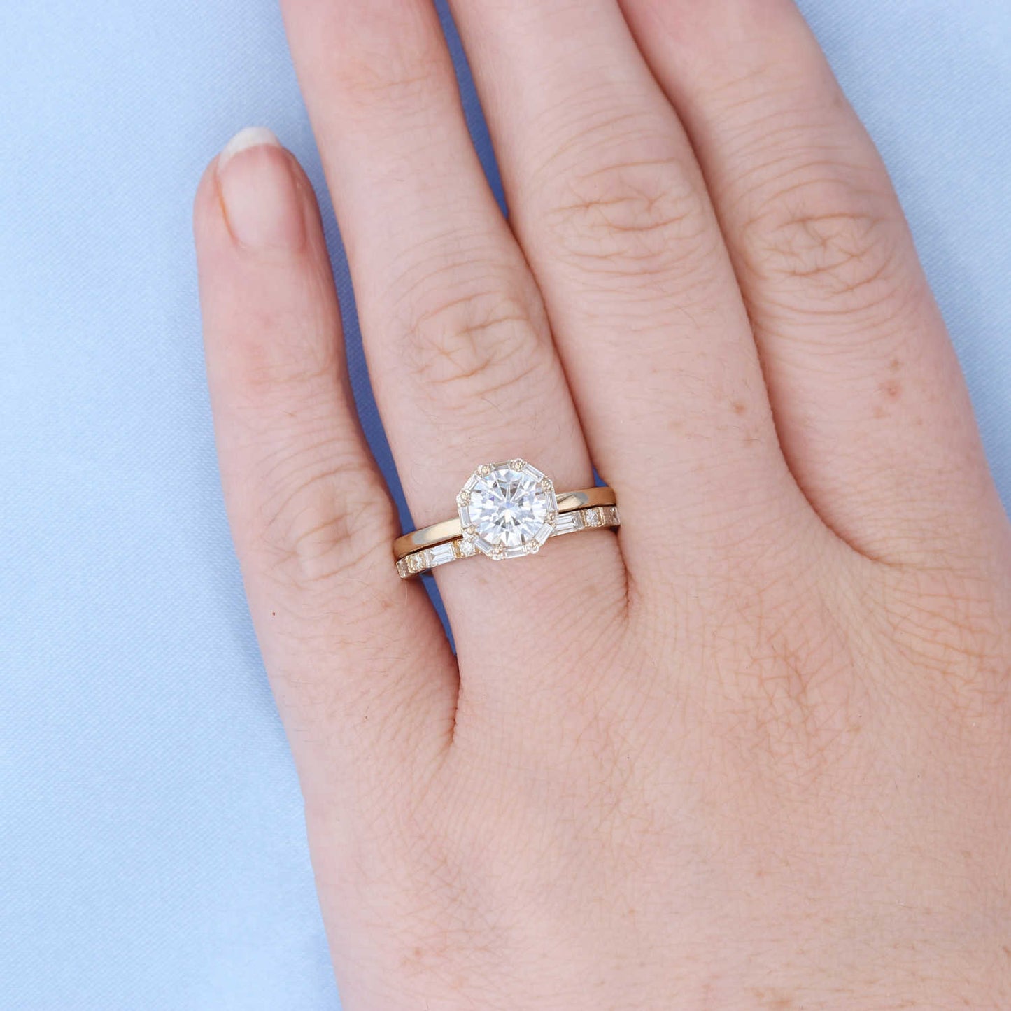 Round & Baguette Yellow Gold Diamond Band