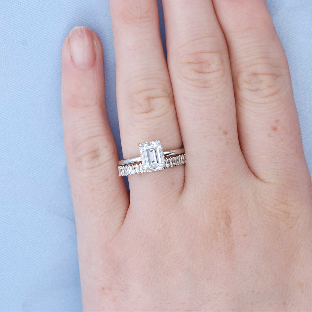 Vertical Baguette Diamond Band