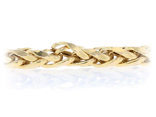 Yellow gold chain with a broken link