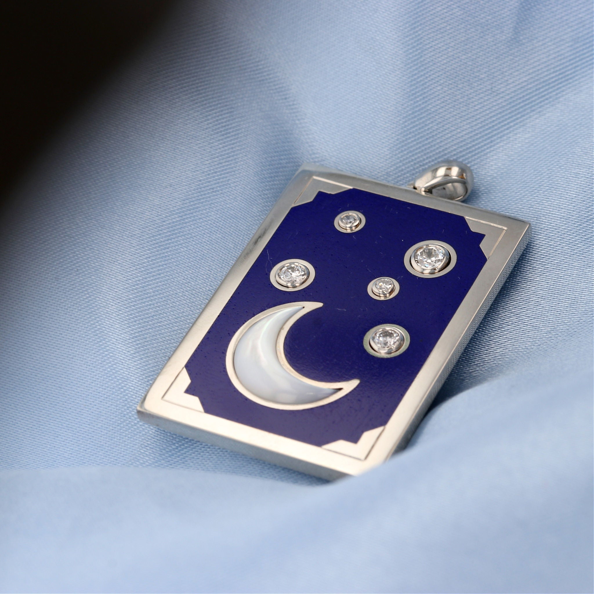 Crescent Moon様 Moonstone Crescent Moon & Stars Enamel Night Sky Pendant