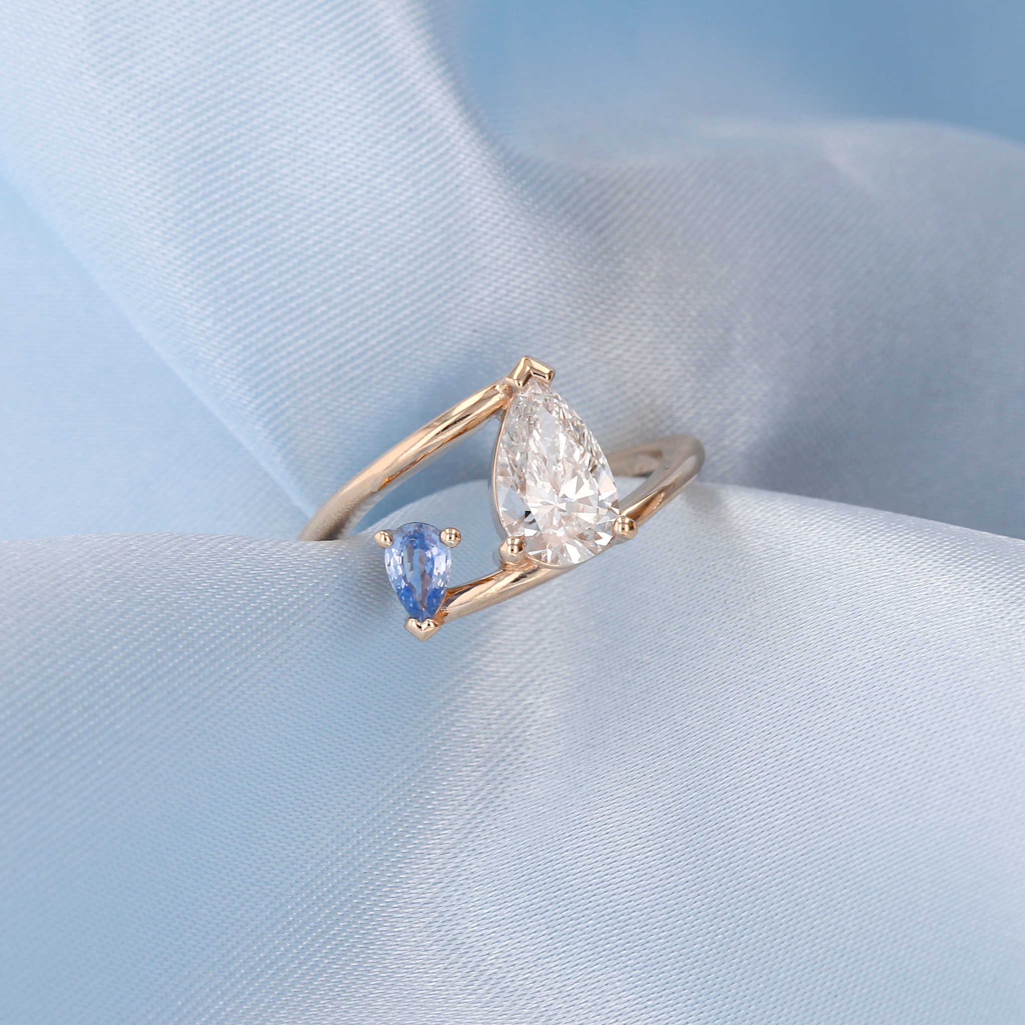 Toi et Moi Sapphire & Diamond Engagement Ring | Fox Fine Jewelry