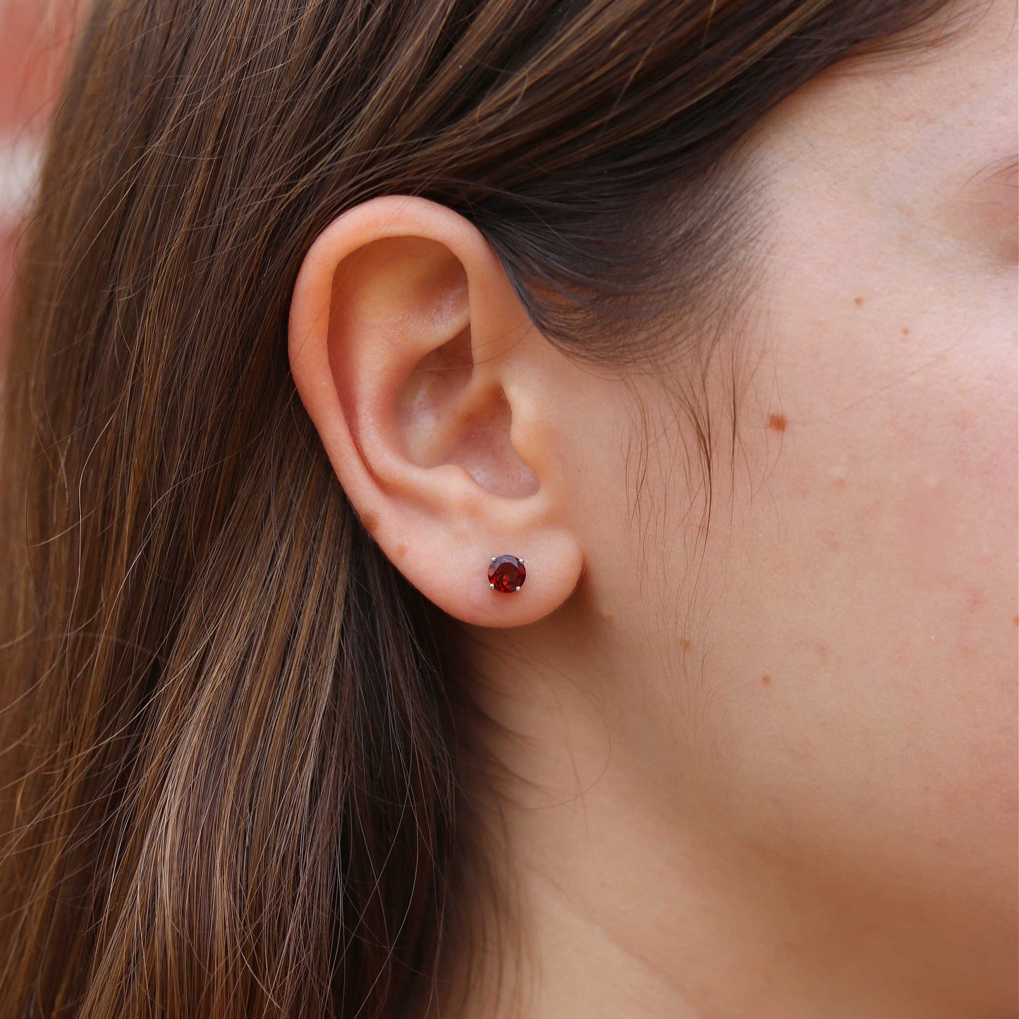 Round 5 mm Garnet Stud Earrings