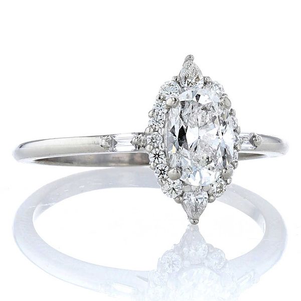 Oval engagement ring with elongated halo